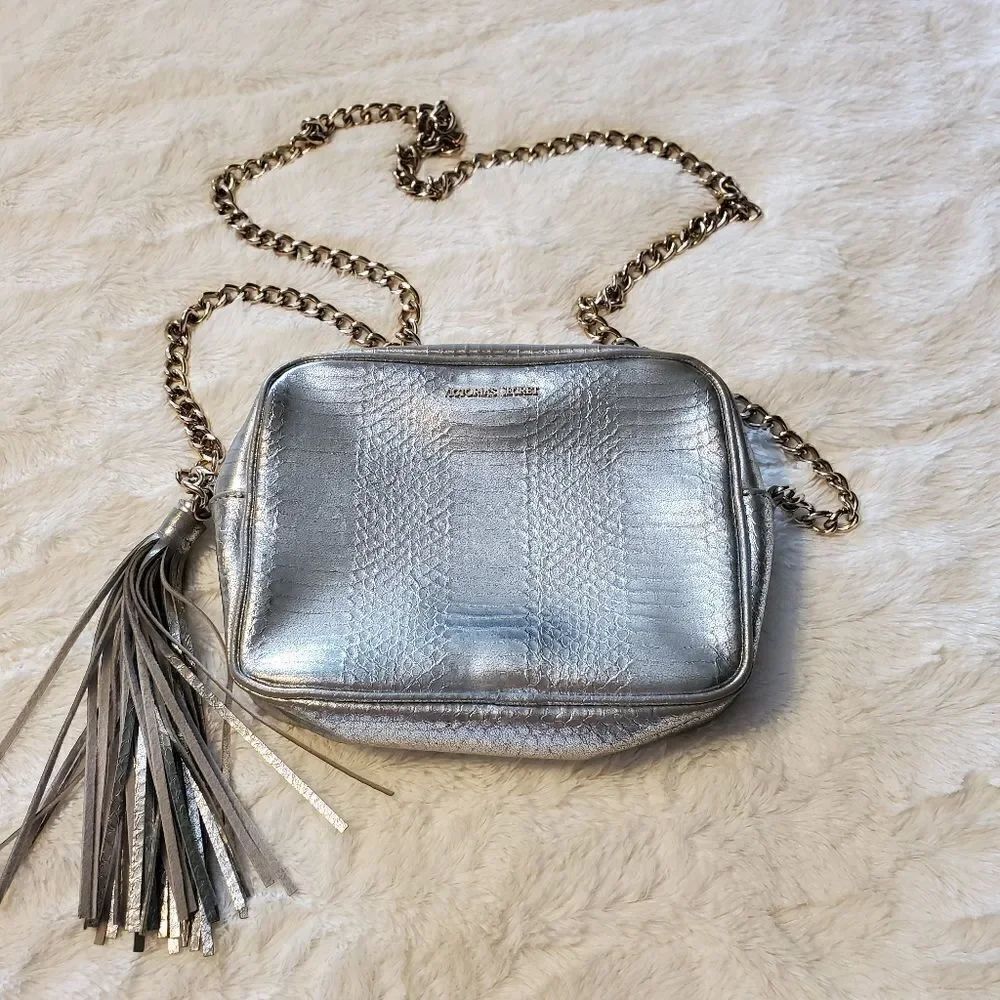 Victoria secret crossbody bag